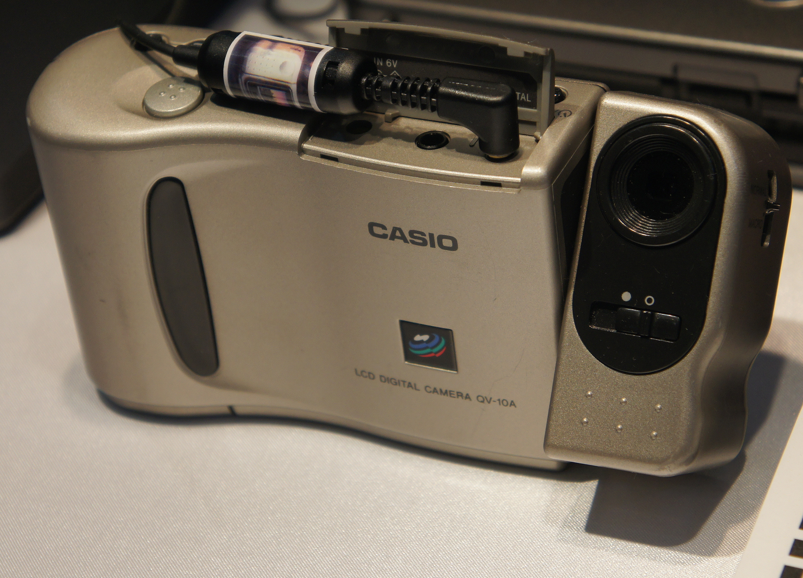 Casio QV-10A product image