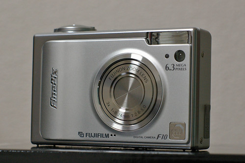 Fujifilm FinePix F10 product image