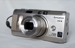Fujifilm FinePix F810 product image