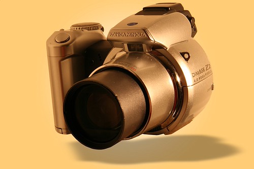Konica Minolta DiMAGE Z2 product image