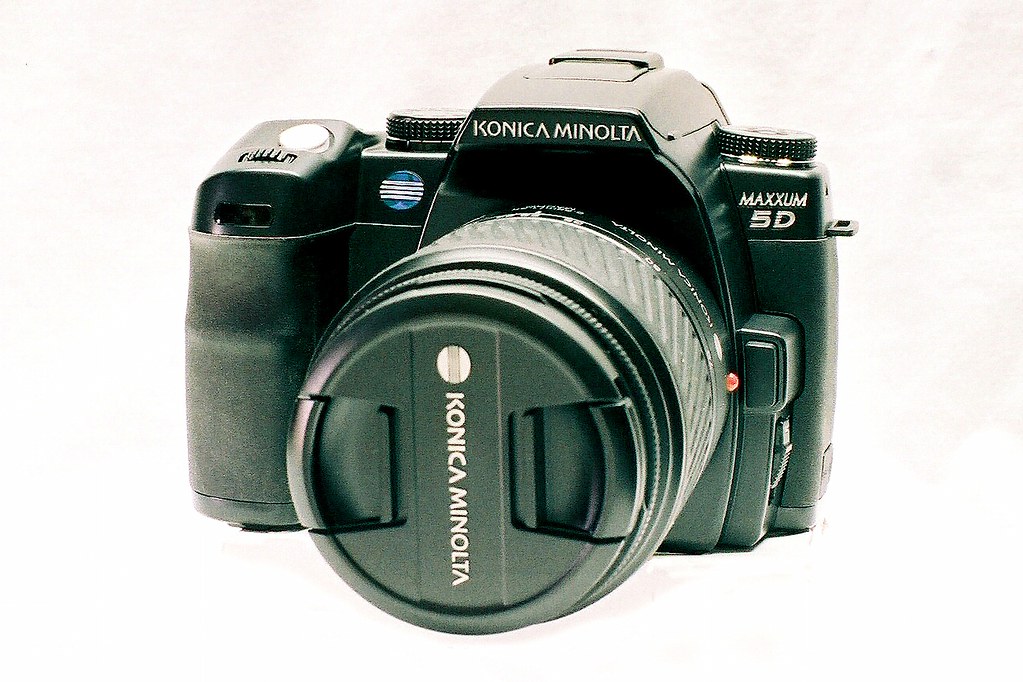 Konica Minolta Maxxum 5D (Dynax 5D) product image